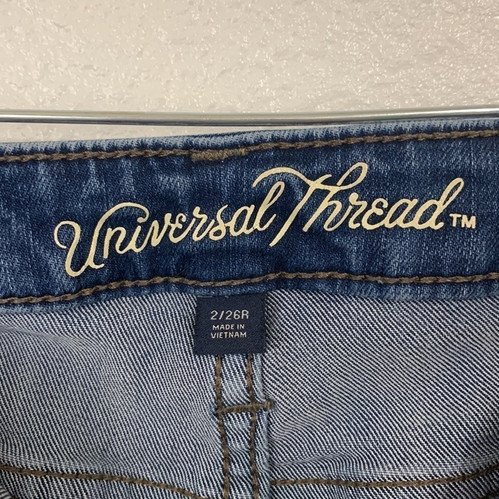 Universal Thread Raw Hem Mid Rise Jeggings Size 2 - Picture 5 of 6